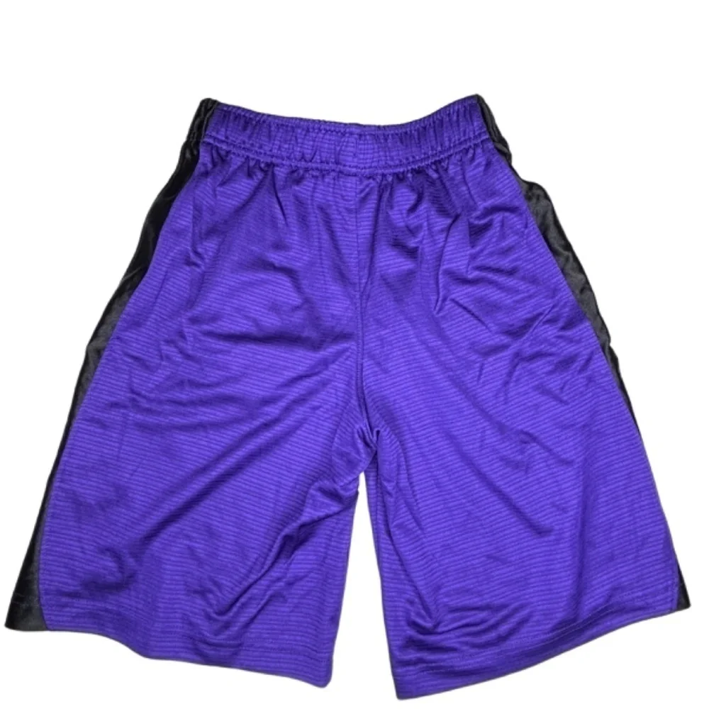 Nike pet small
